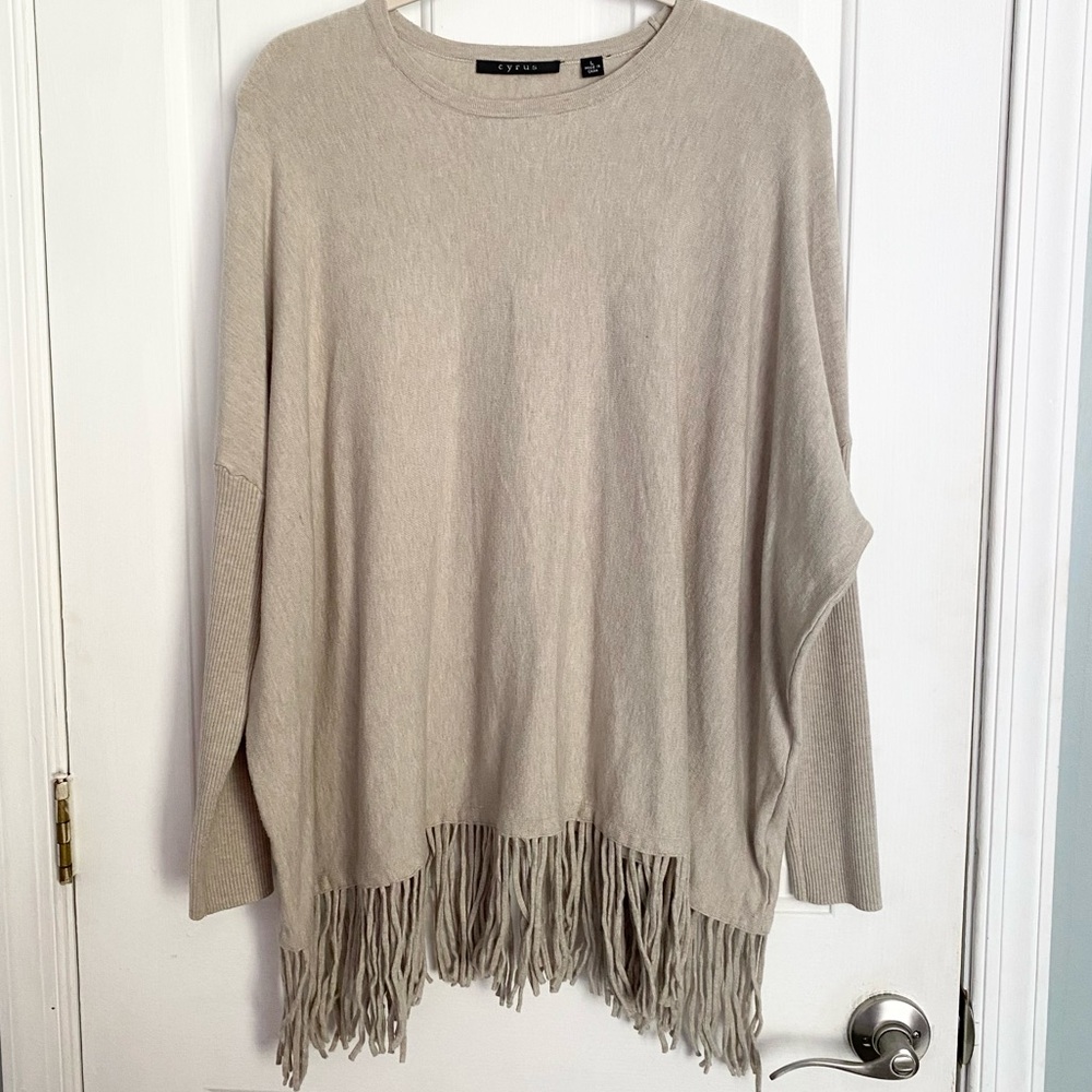 Women’s Oversized Sweater with Fringe Hem in Tan size Large